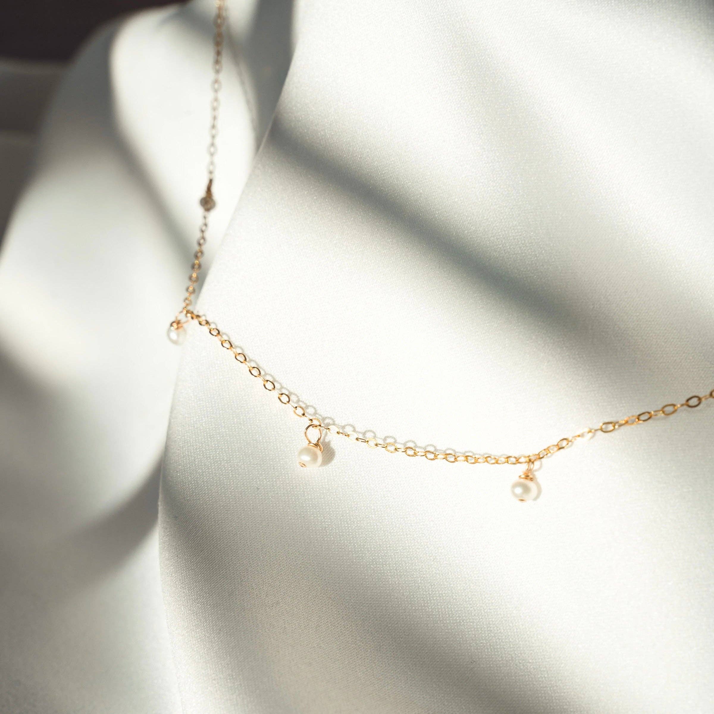 Petite Gold: Primrose Necklace: White (Natural Freshwater Pearls) / Gold Filled