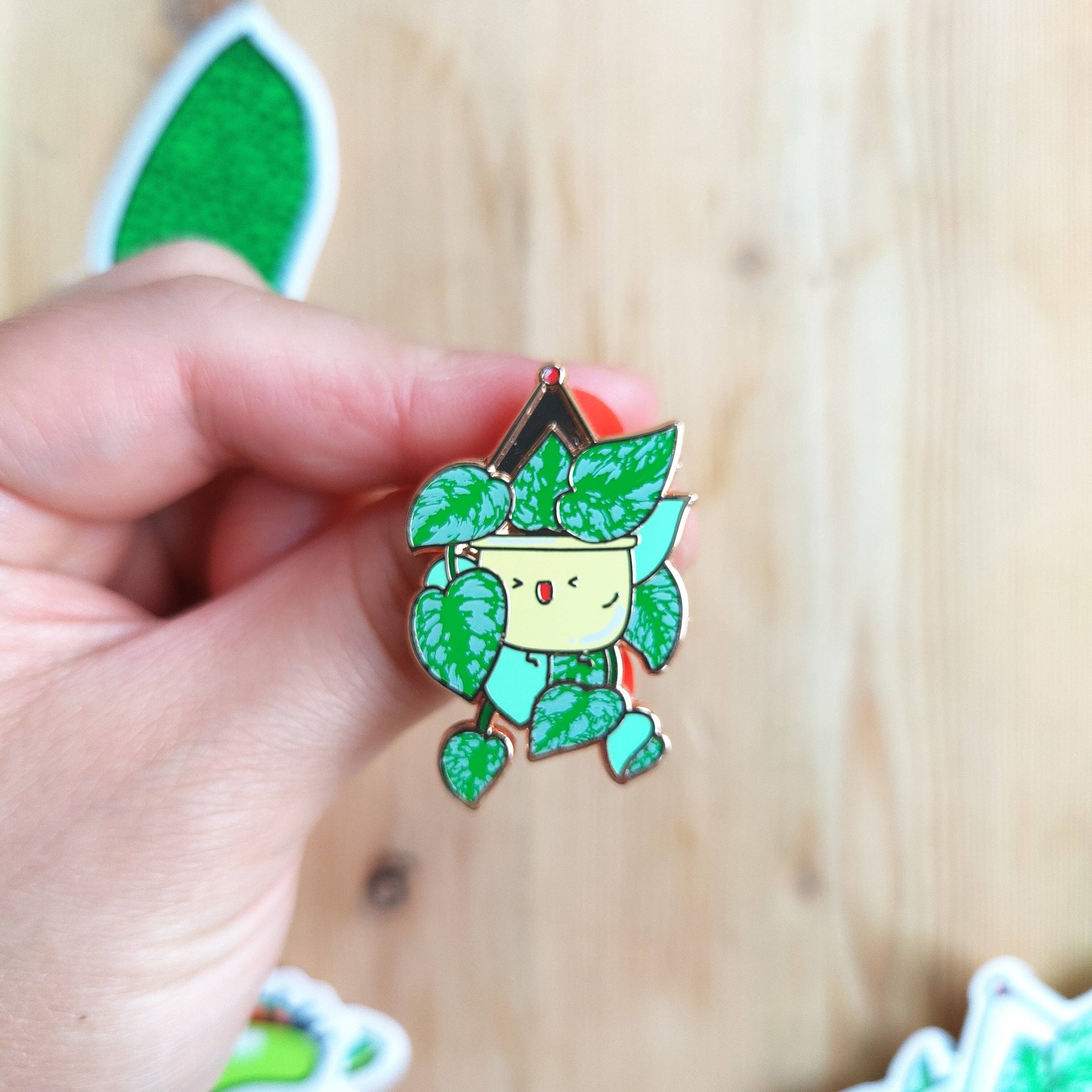 Home By Faith: Enamel Pin - Satin Pothos