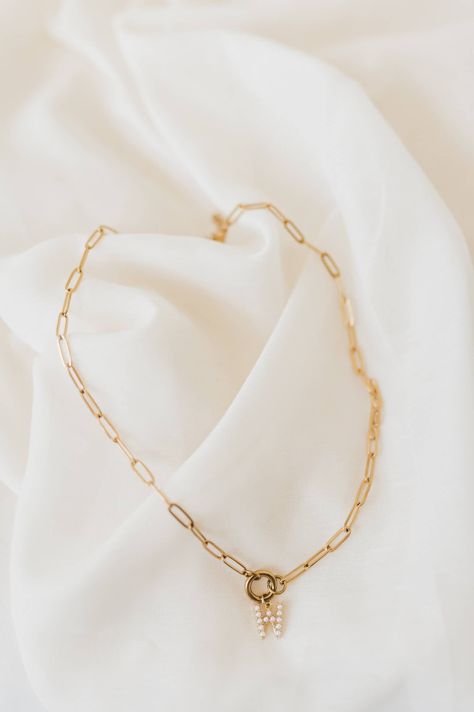 The Charm Keeper – Pearl Letter Edition: I