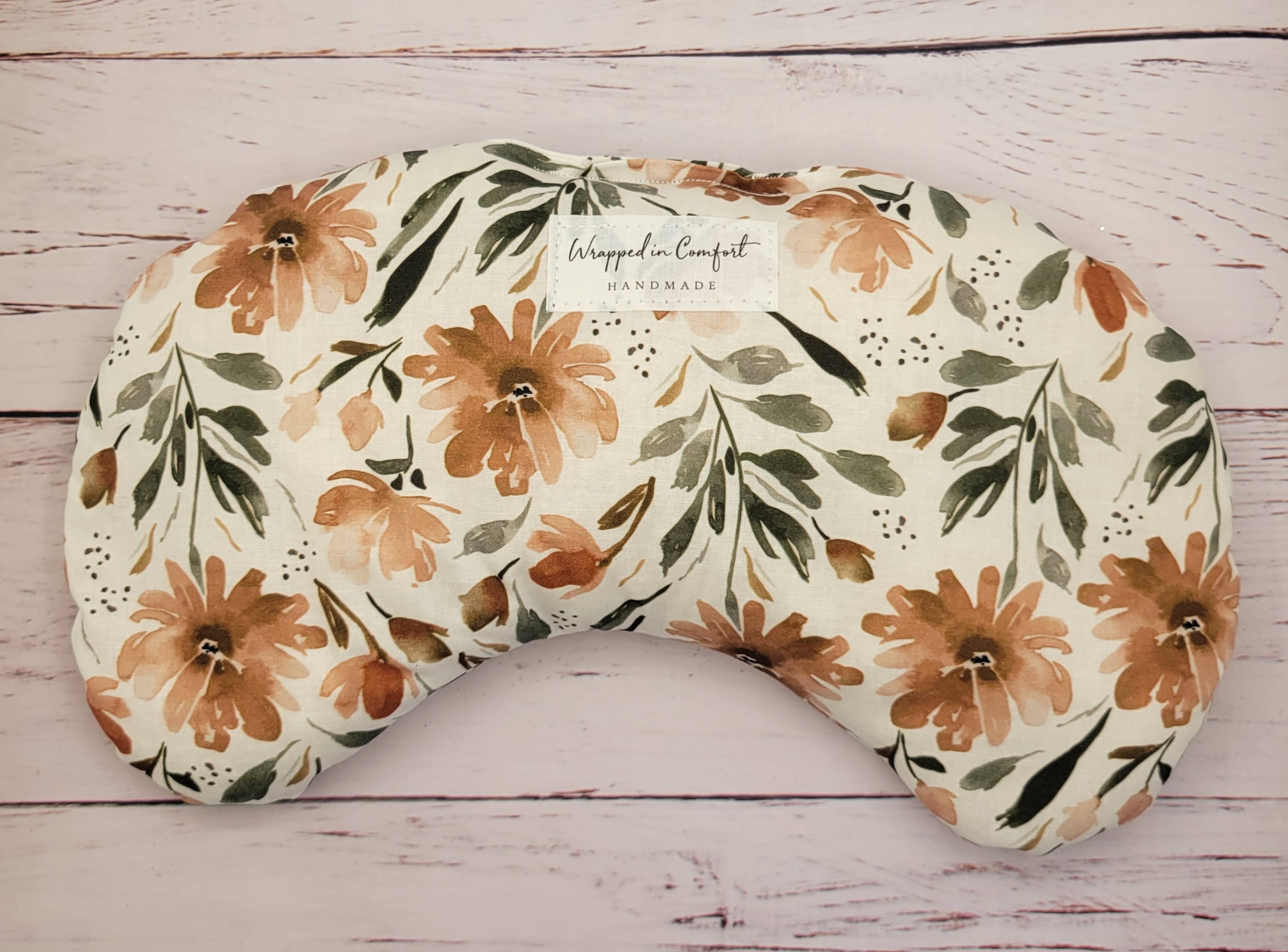 Wrapped in Comfort: Organic Cotton Heating Pad - Bean Shaped - Light Florals: Rice