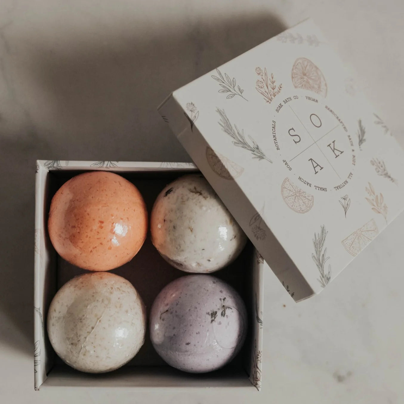 SOAK Bath Co: Bath Bomb Gift Box - Mini Bath Bombs