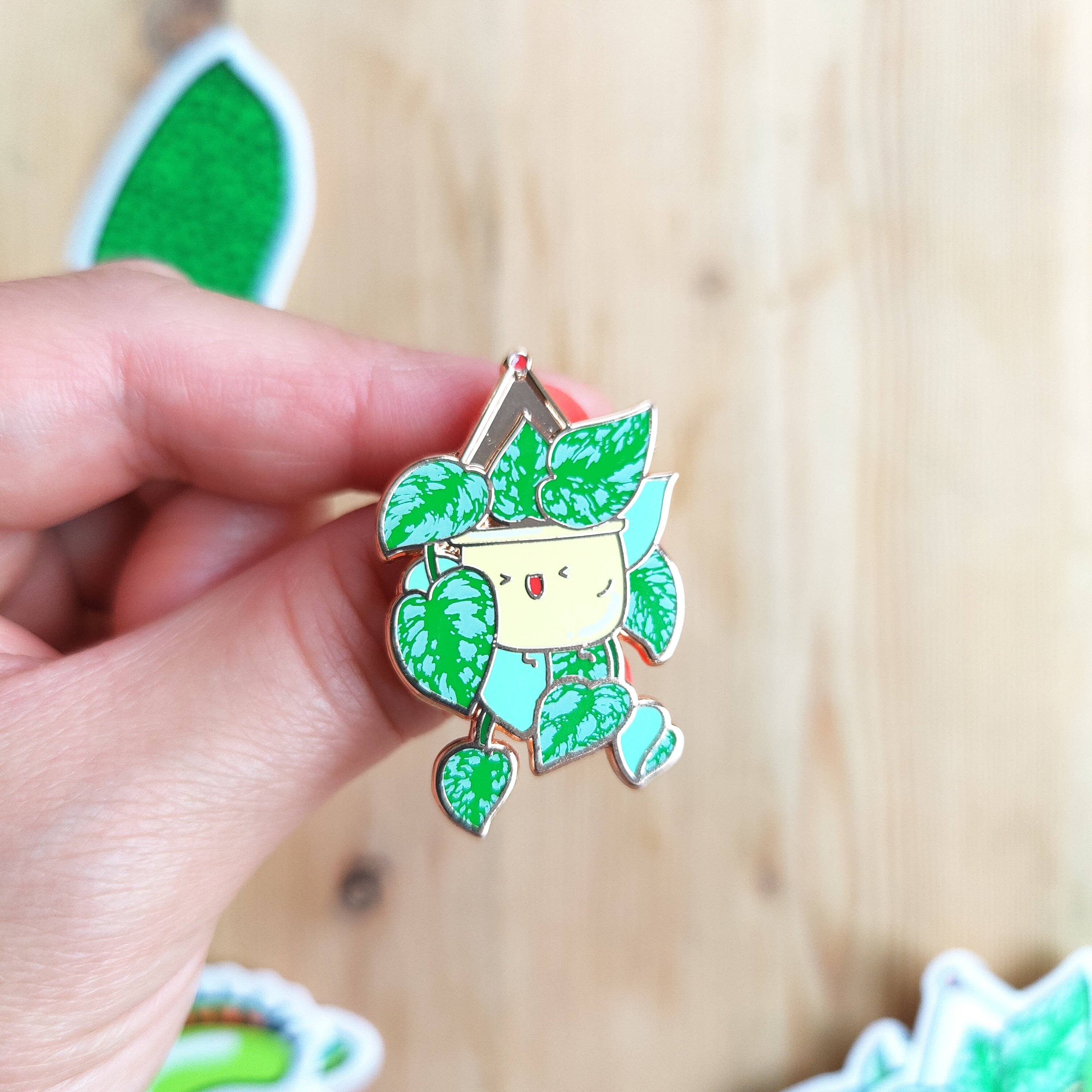 Home By Faith: Enamel Pin - Satin Pothos