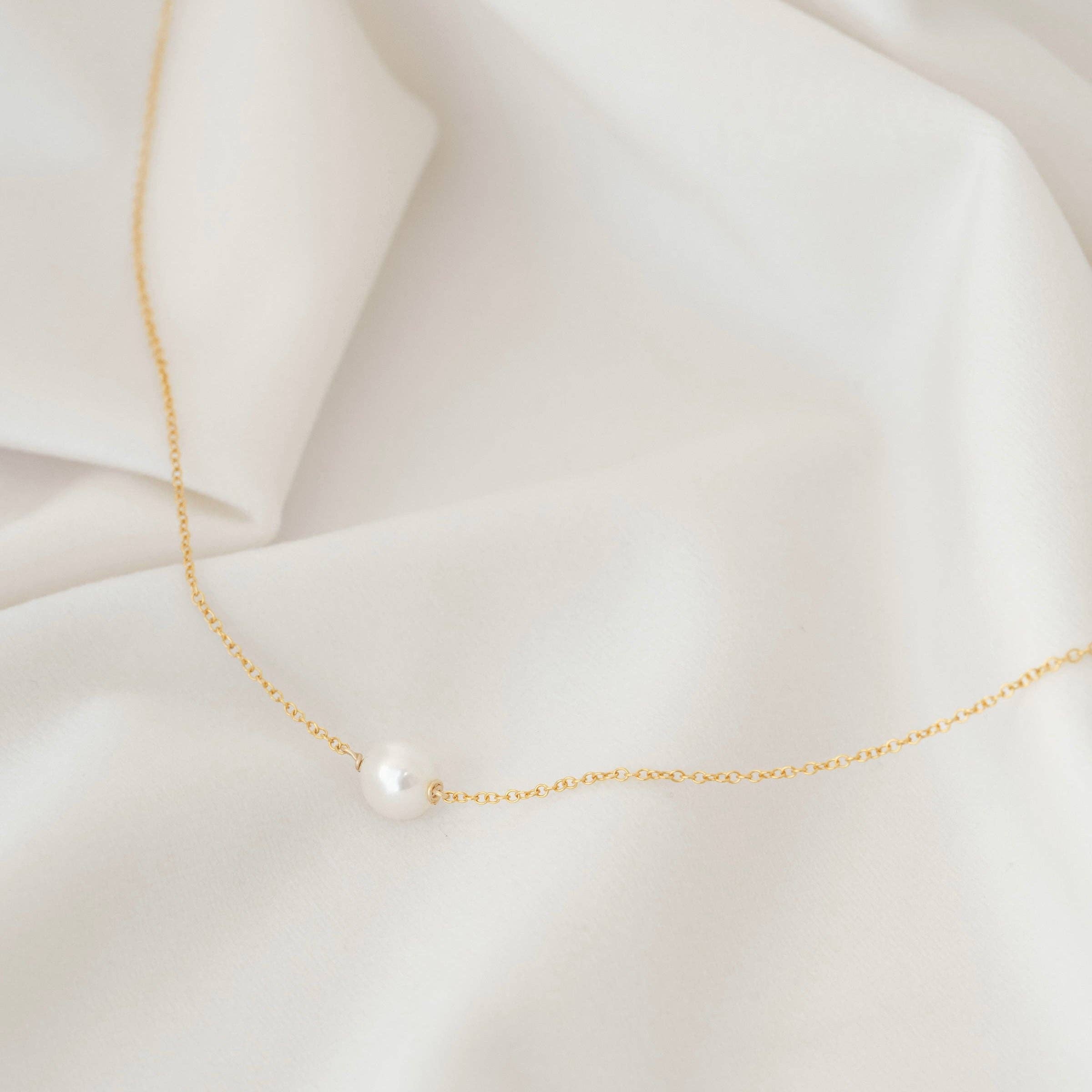 Petite Gold: Evelyn Necklace