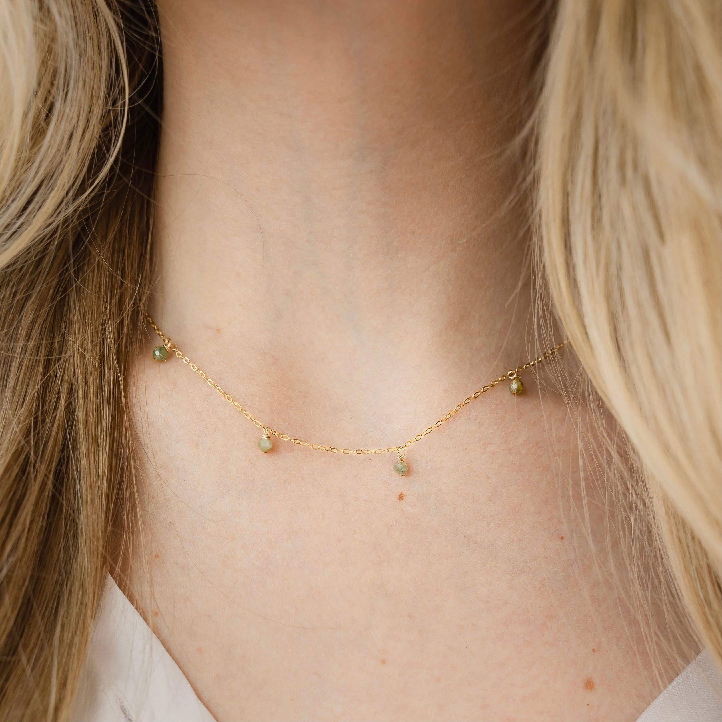 Petite Gold: Primrose Necklace: White (Natural Freshwater Pearls) / Gold Filled