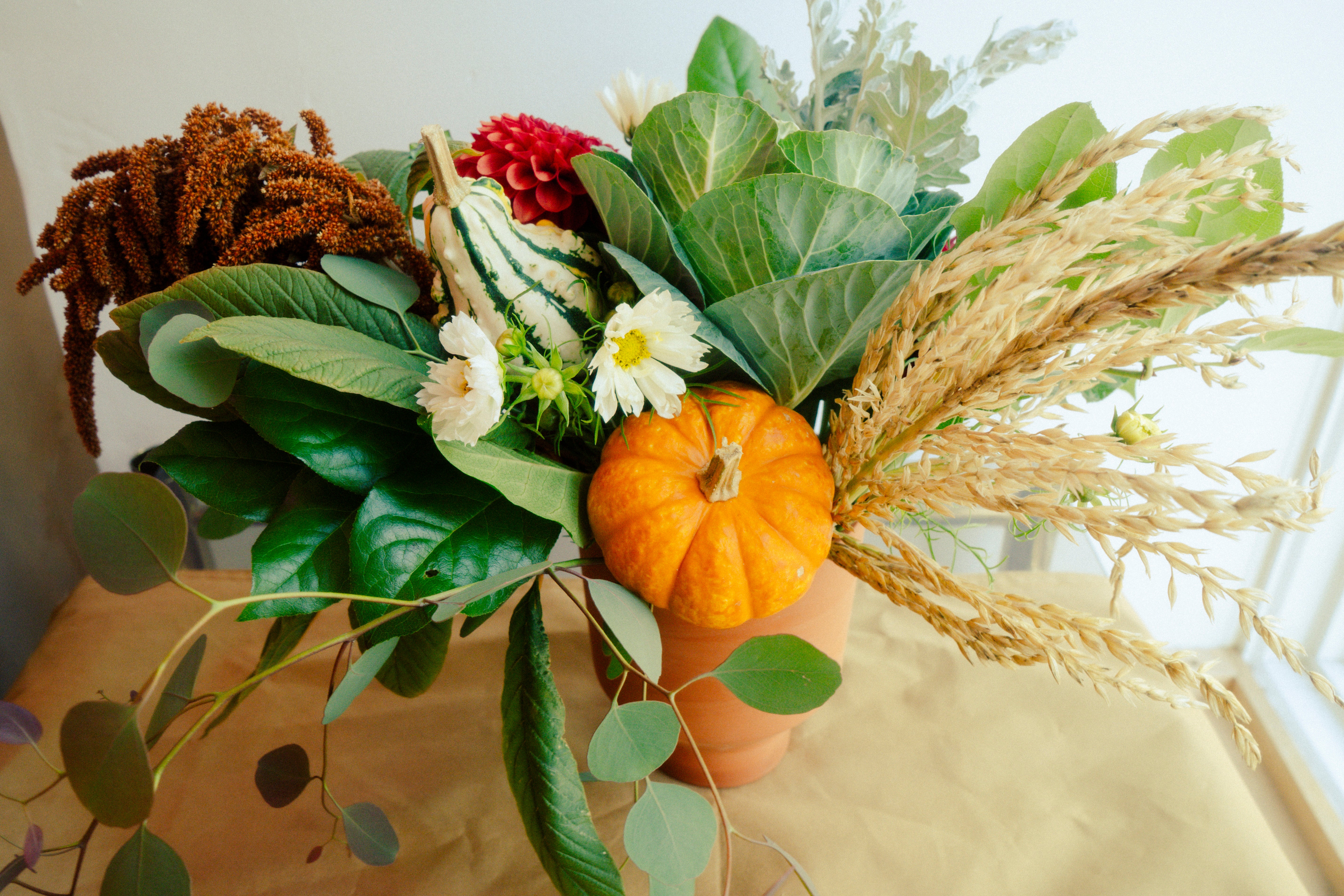 The Friendsgiving Centrepiece