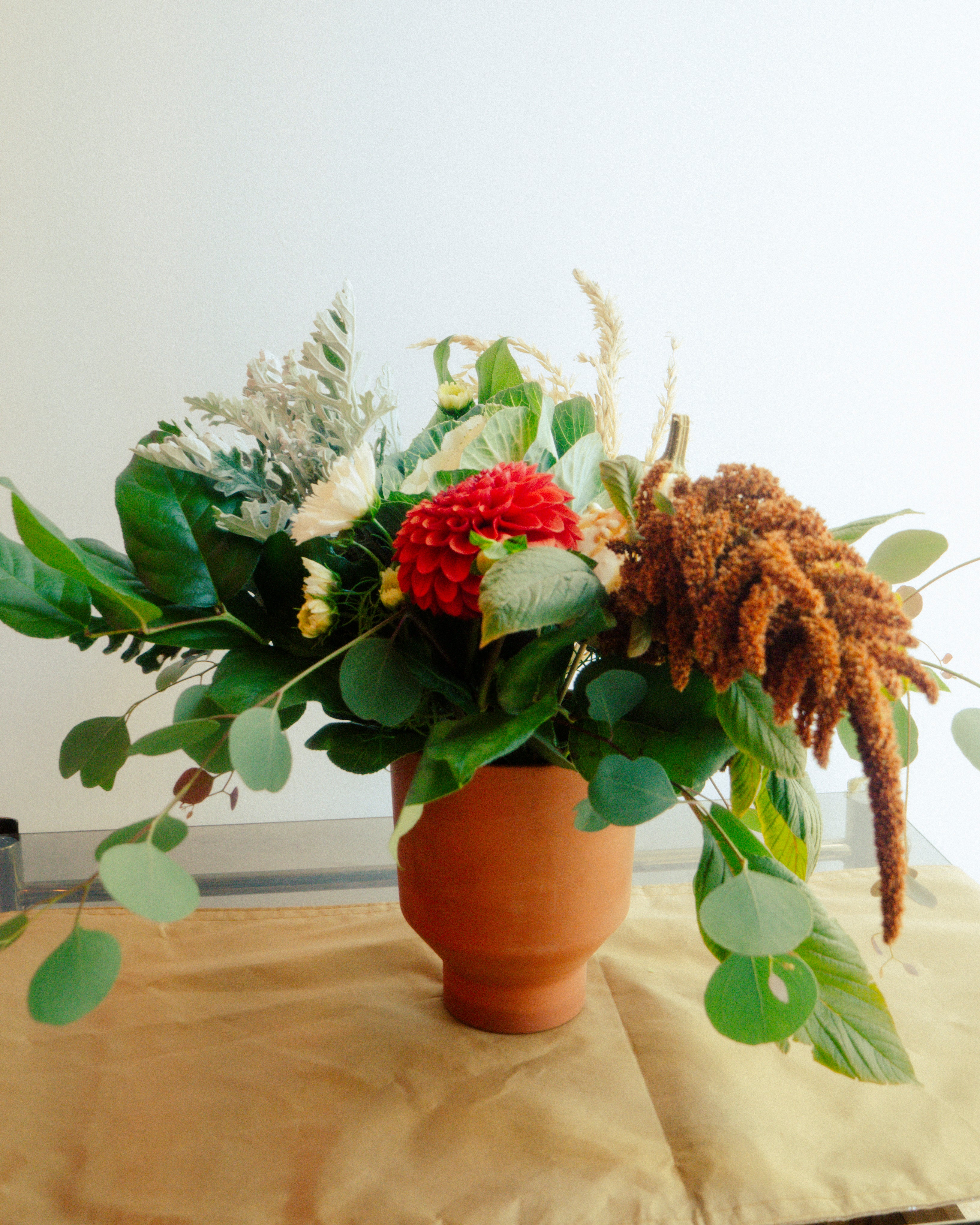 The Friendsgiving Centrepiece