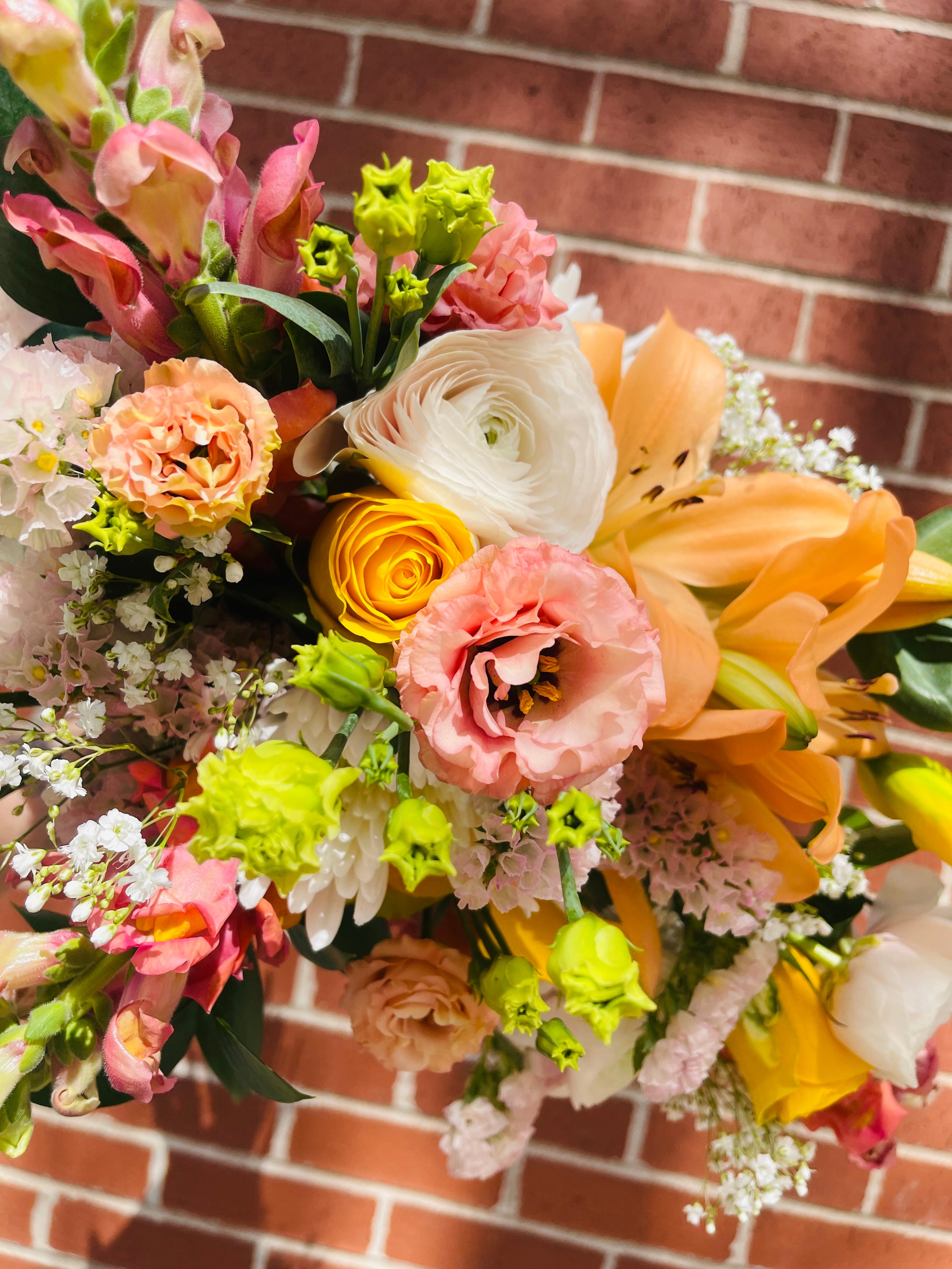 Artful Vase Design