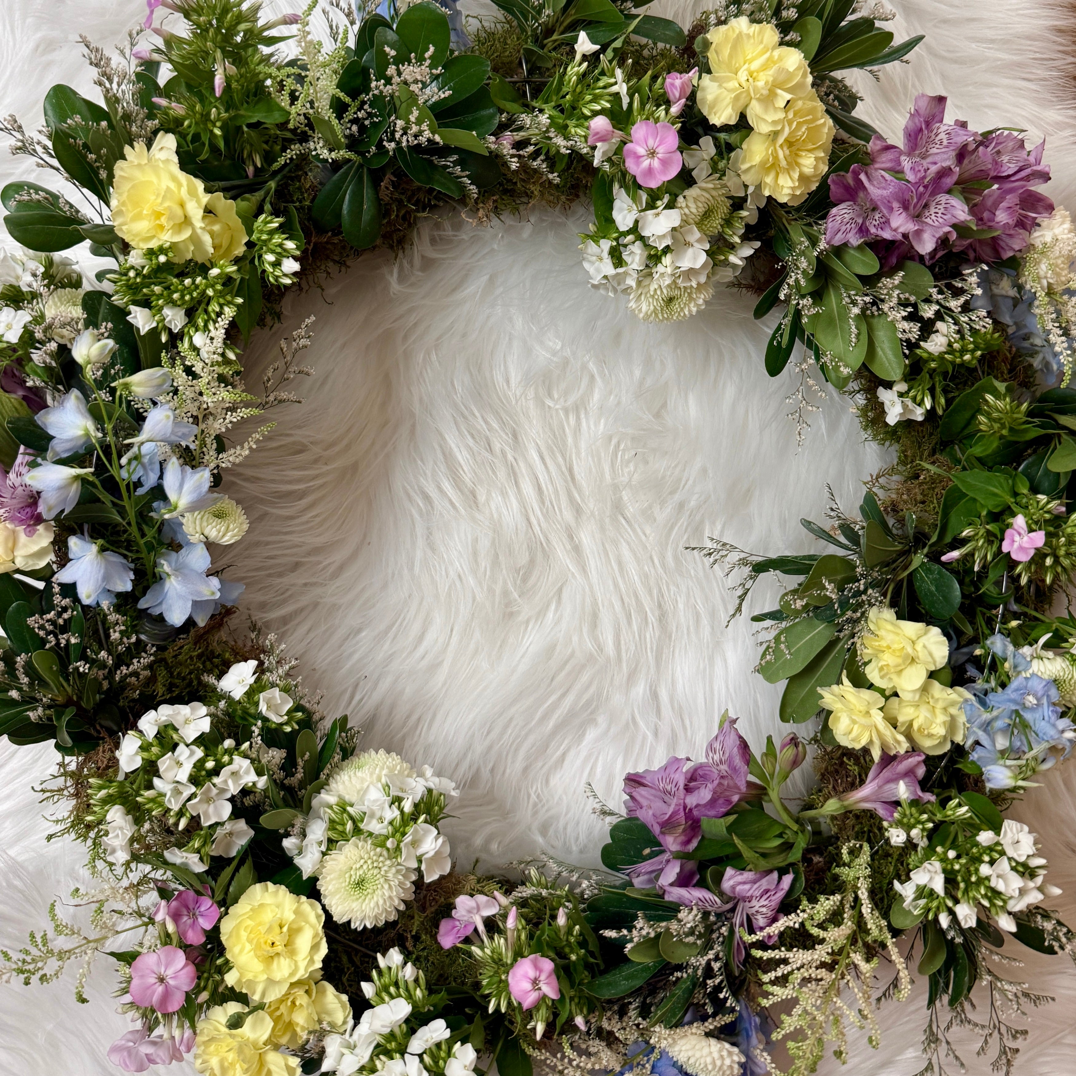 Urn Ring