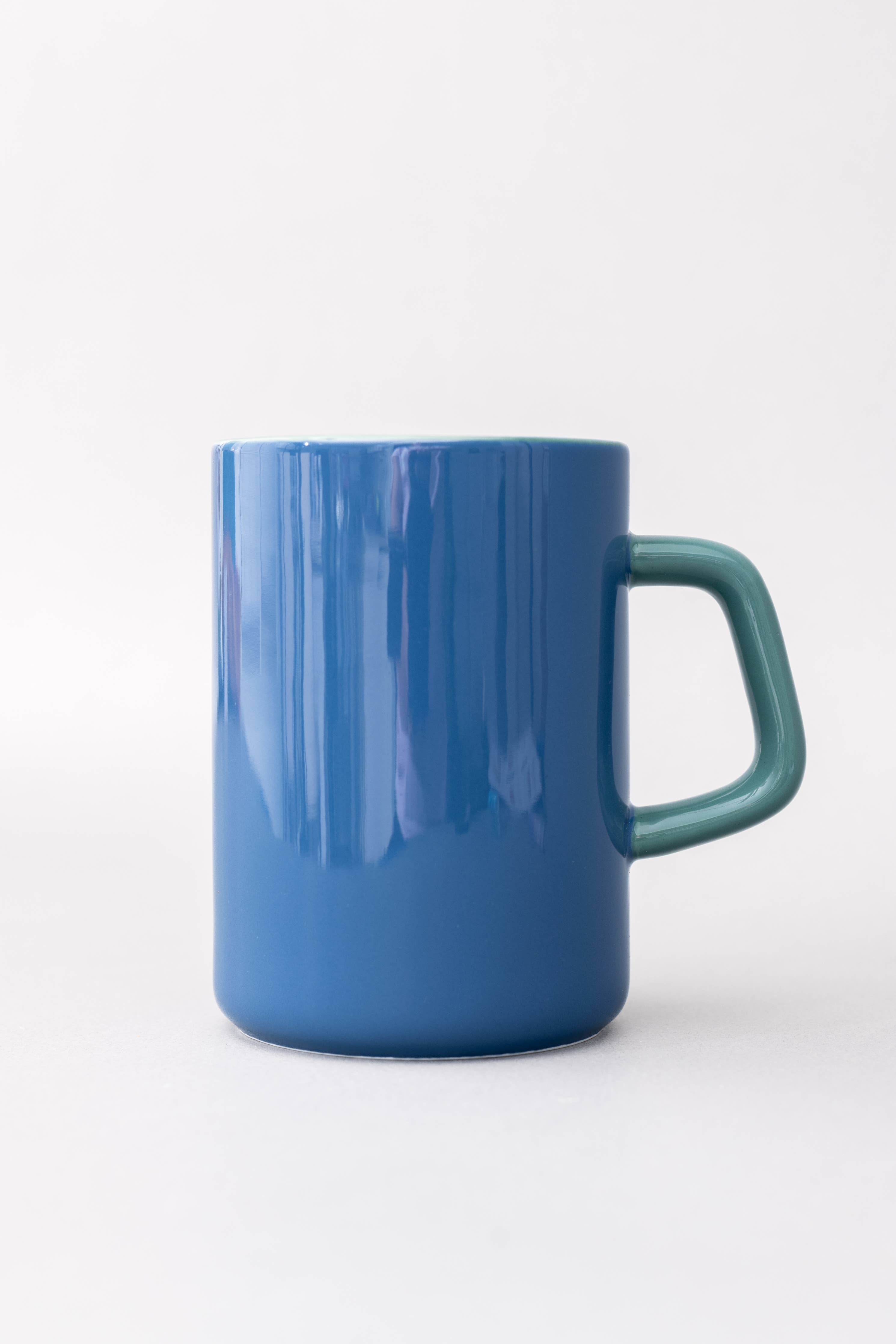 Bookworm I Ceramic Mug