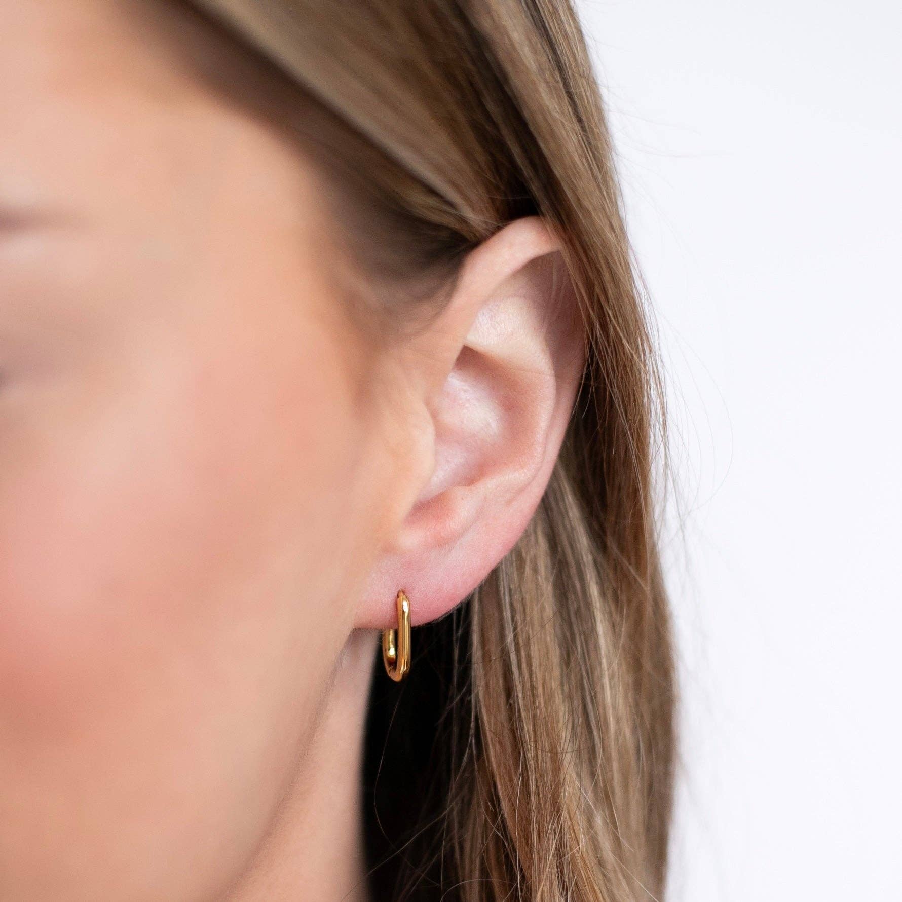 Petite Gold: Dainty Oval Earrings