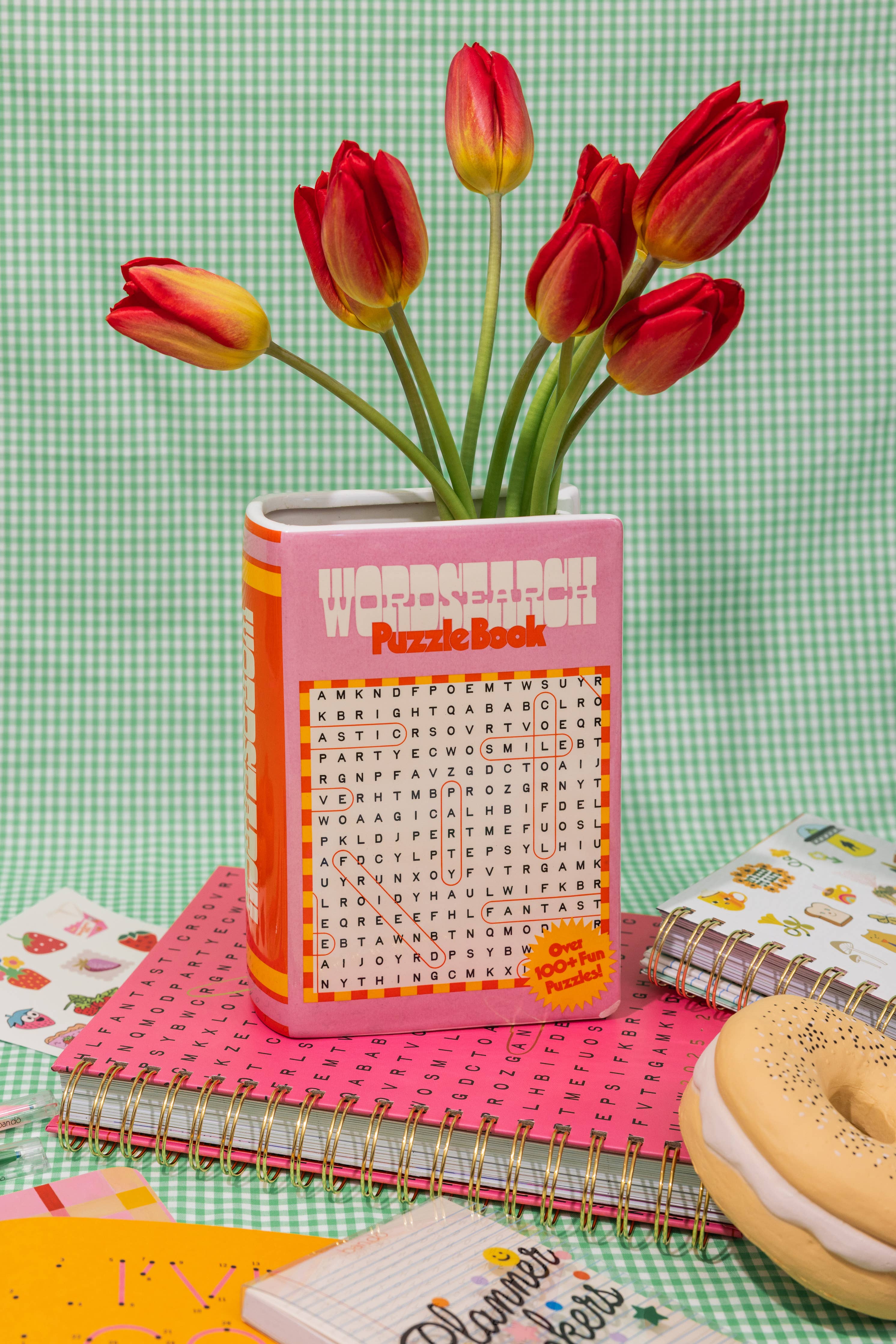 Book Vase l Word Search